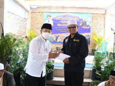 Yayasan Daaru Zamzam Santuni 150 Yatim Piatu